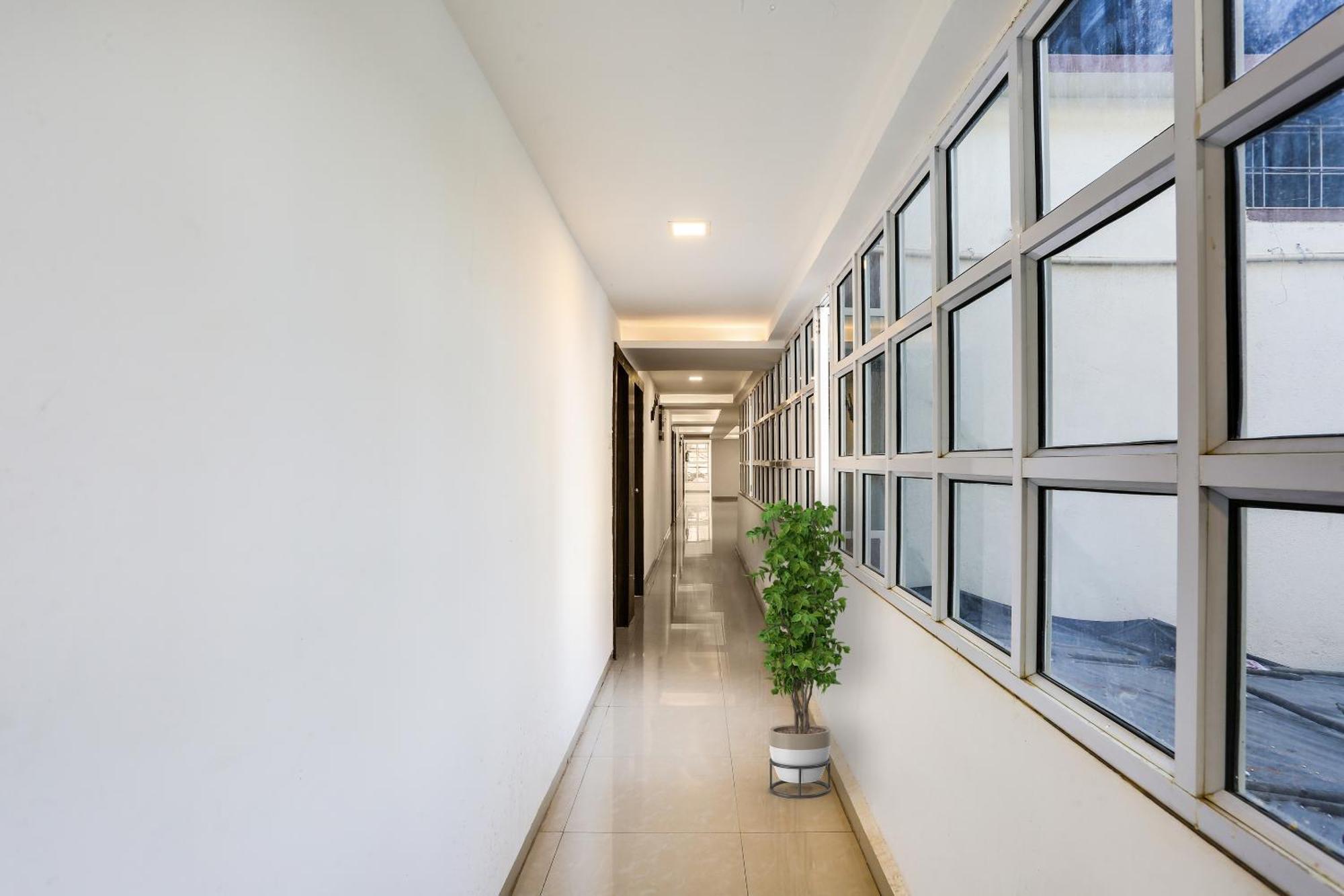 Capital O Arsh Executive Inn Mumbai Kültér fotó