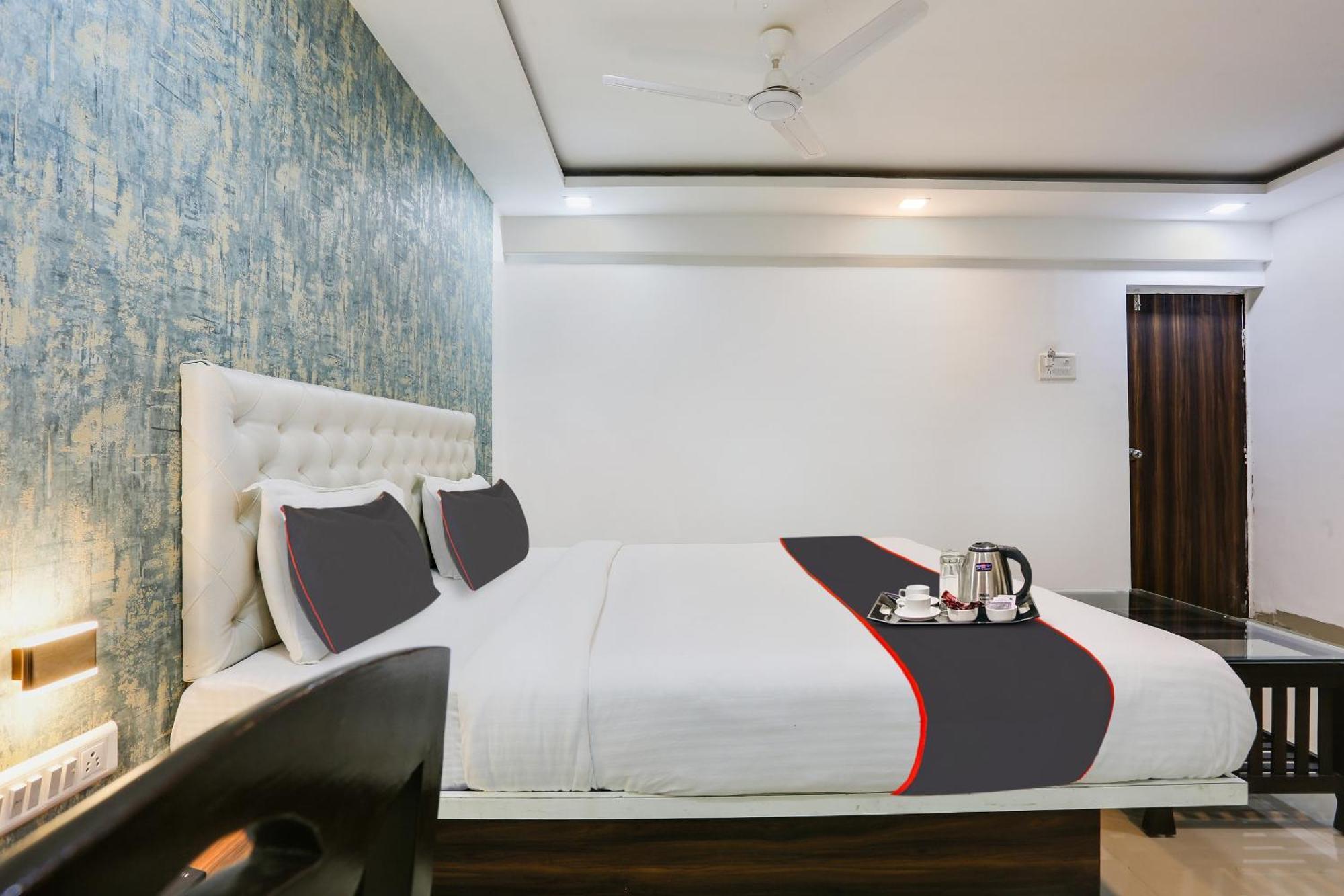 Capital O Arsh Executive Inn Mumbai Kültér fotó